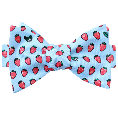 NOLA Couture x Haspel Strawberry Bow Tie